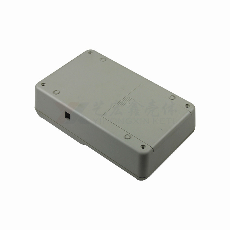 臺(tái)式機(jī)箱