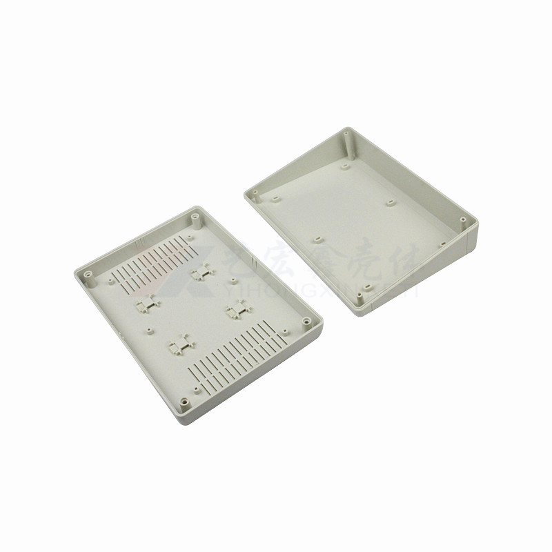 臺(tái)式機(jī)箱