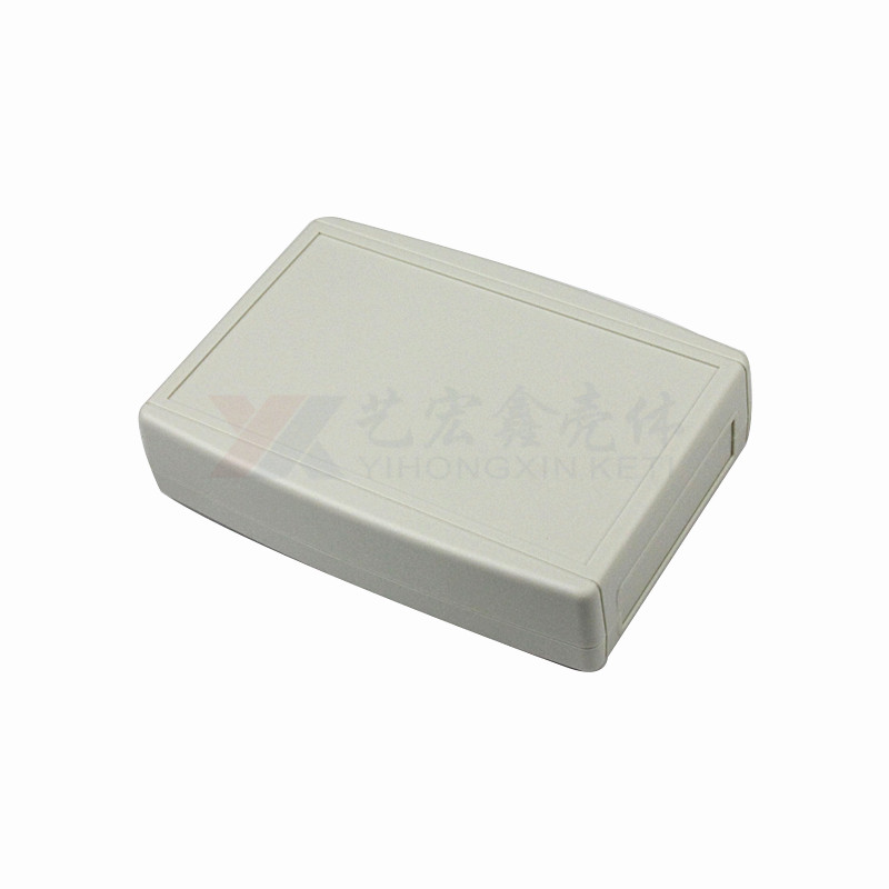 臺(tái)式機(jī)箱